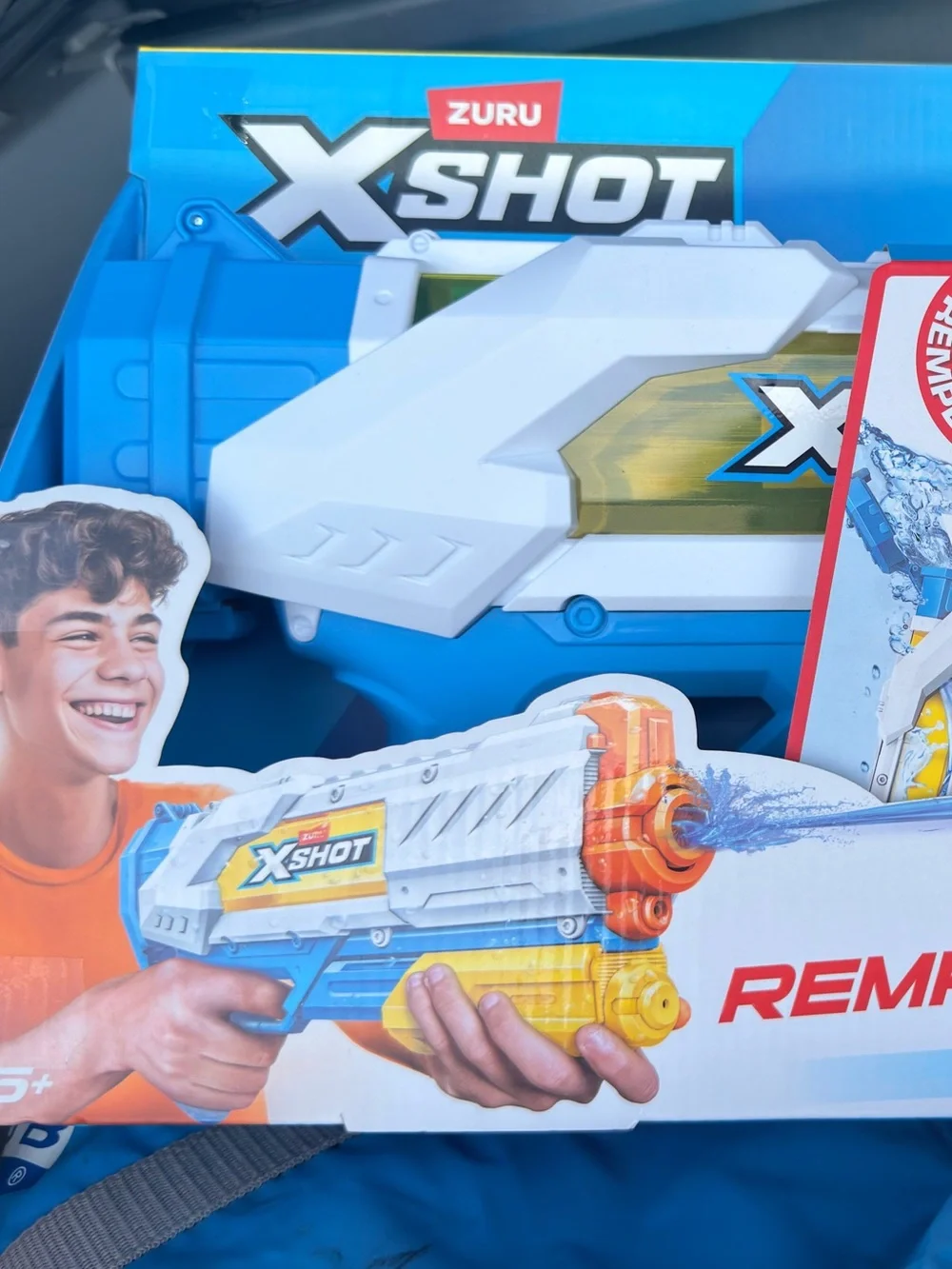 XSHOT Water Fast-Fill (700ml 34ft) Water Blaster by ZURU, with Seal Technology O